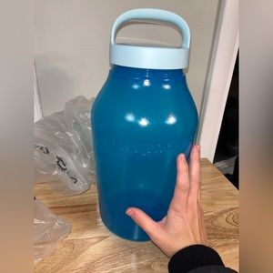 NEW TUPPERWARE Big universal jar
